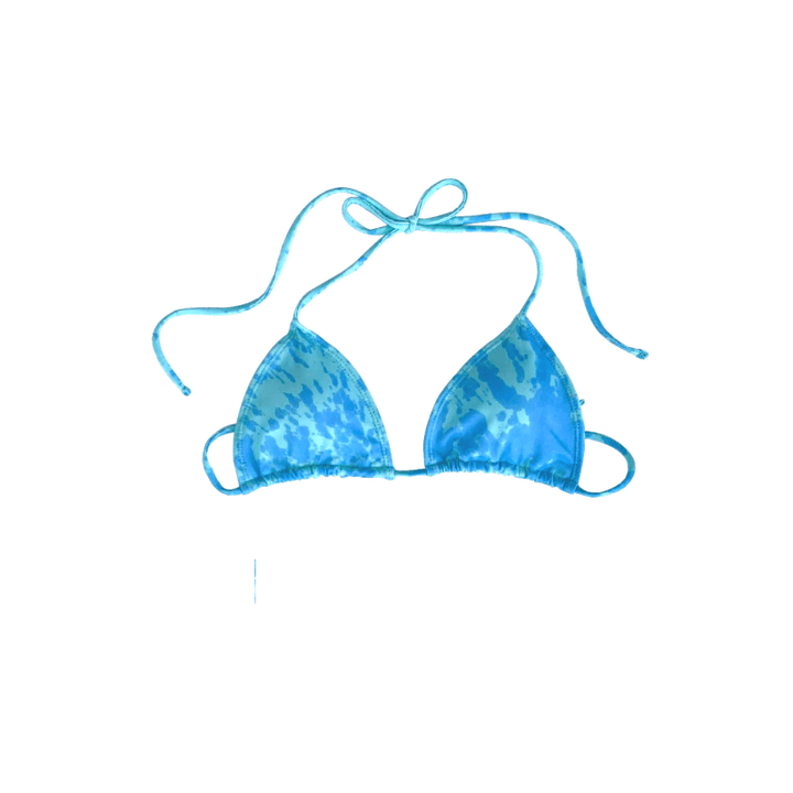 Color changing atlantic string bikini top that is partially changed.  Full change of color comes with temperature changing the bikini from blue to light blue when activated. Kameleon Swim