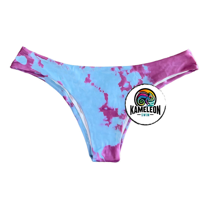 Berry Blast triangle bikini bottom partial color transition. This Color changing bikini will transform from purple to blue with temperature activation.